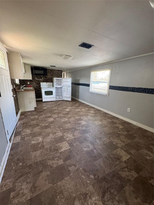 Empty room, Fireplace, Interior, Kitchen, Stone Walls, Washer