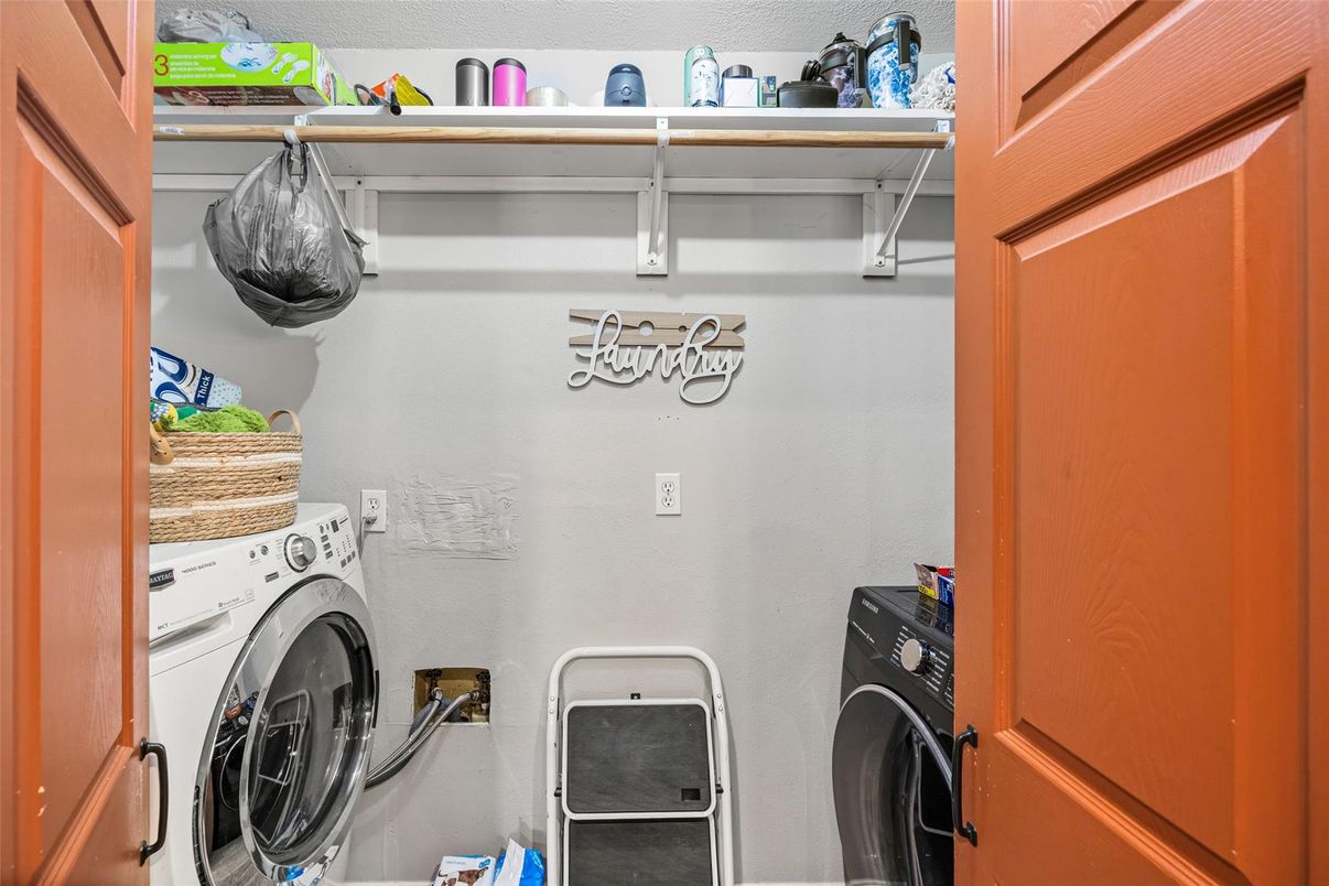 Interior, Washer