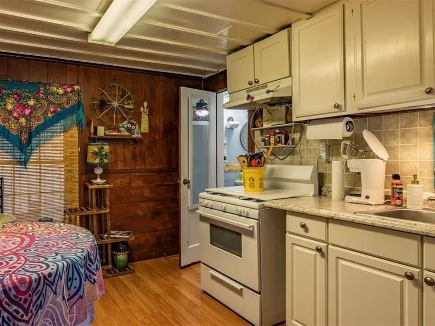 Interior, Kitchen, Wood Texture Flooring
