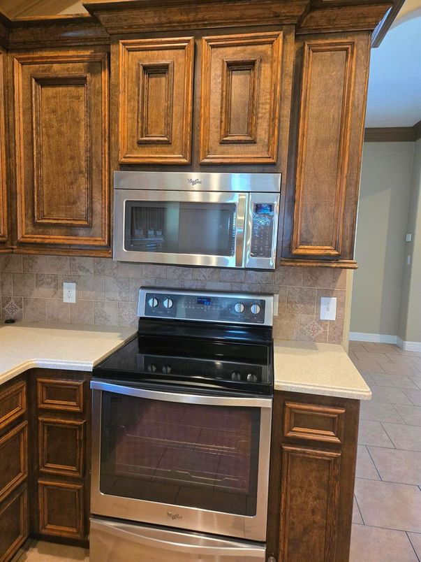 Interior, Kitchen, Stainless Steel Appliances