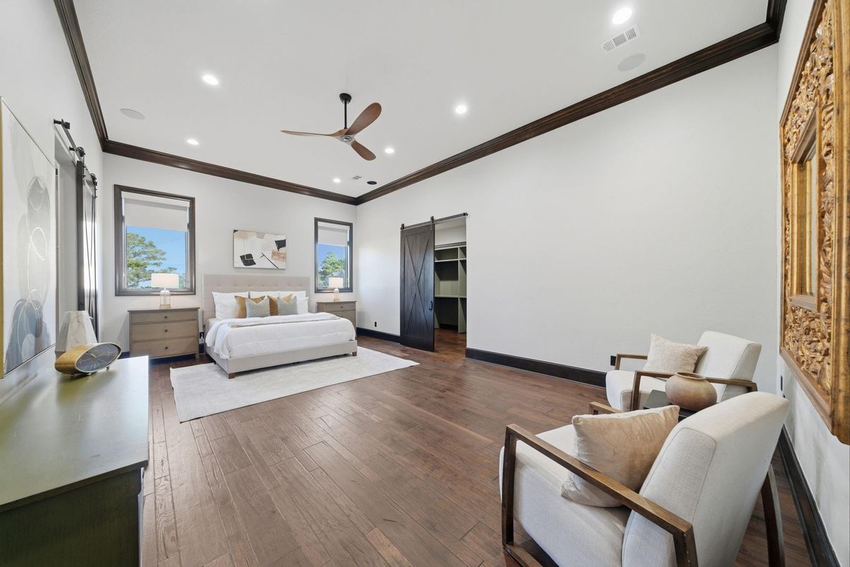 Bedroom, Interior, Recessed Lighting, Wood Texture Flooring