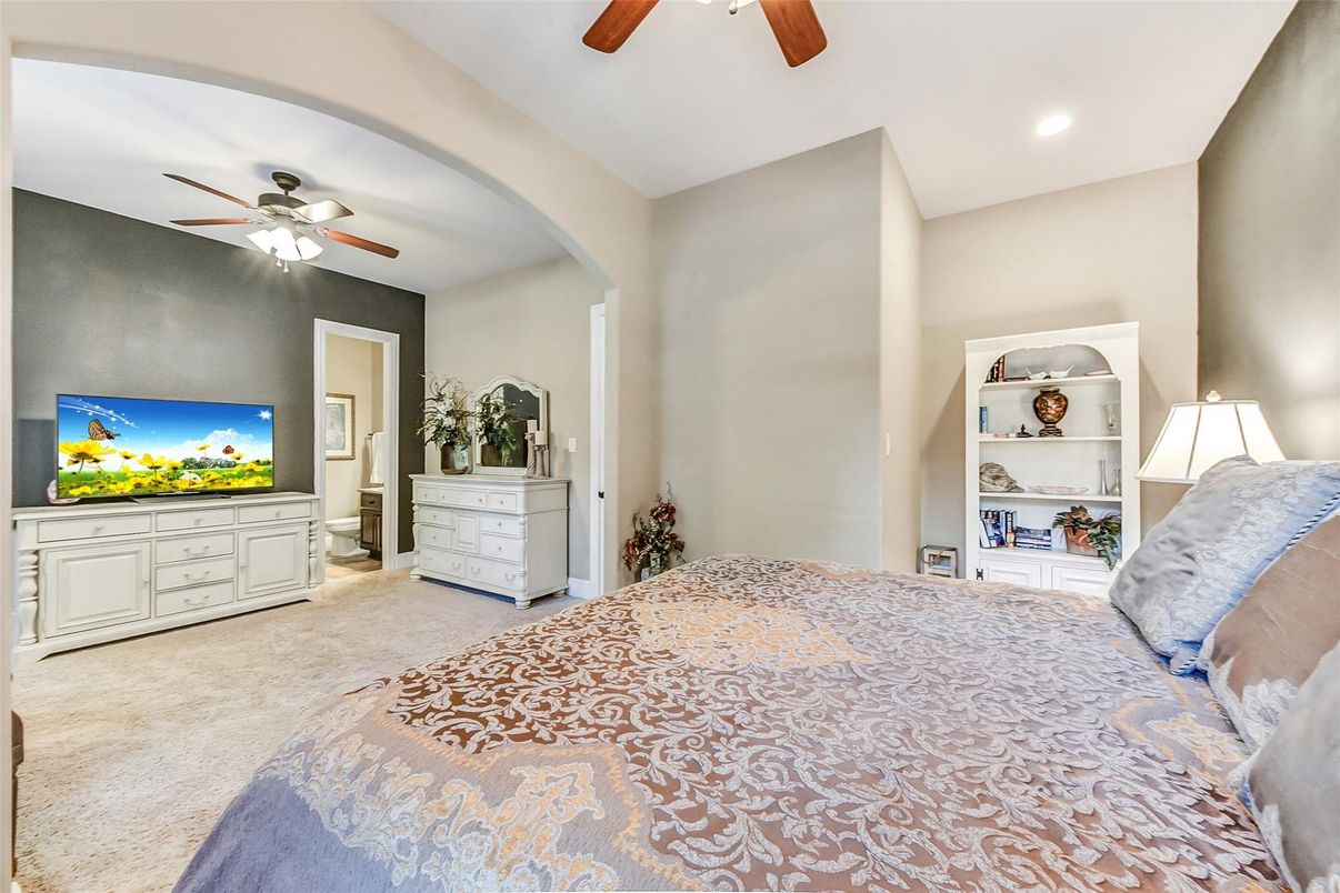 Bedroom, Interior, Recessed Lighting