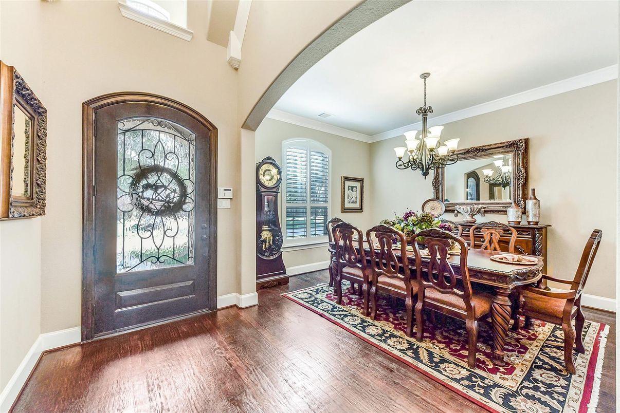 Chandelier, Dining room, Interior, Wood Texture Flooring