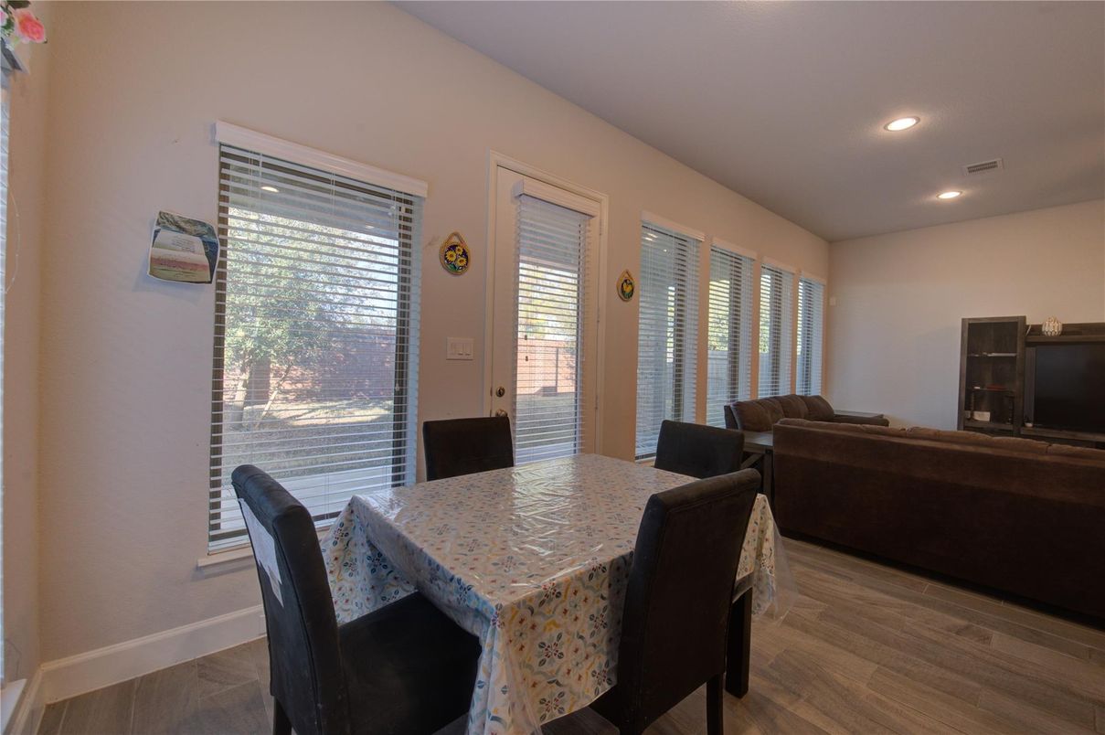 Dining room, Interior, Living room, Recessed Lighting, Wood Texture Flooring