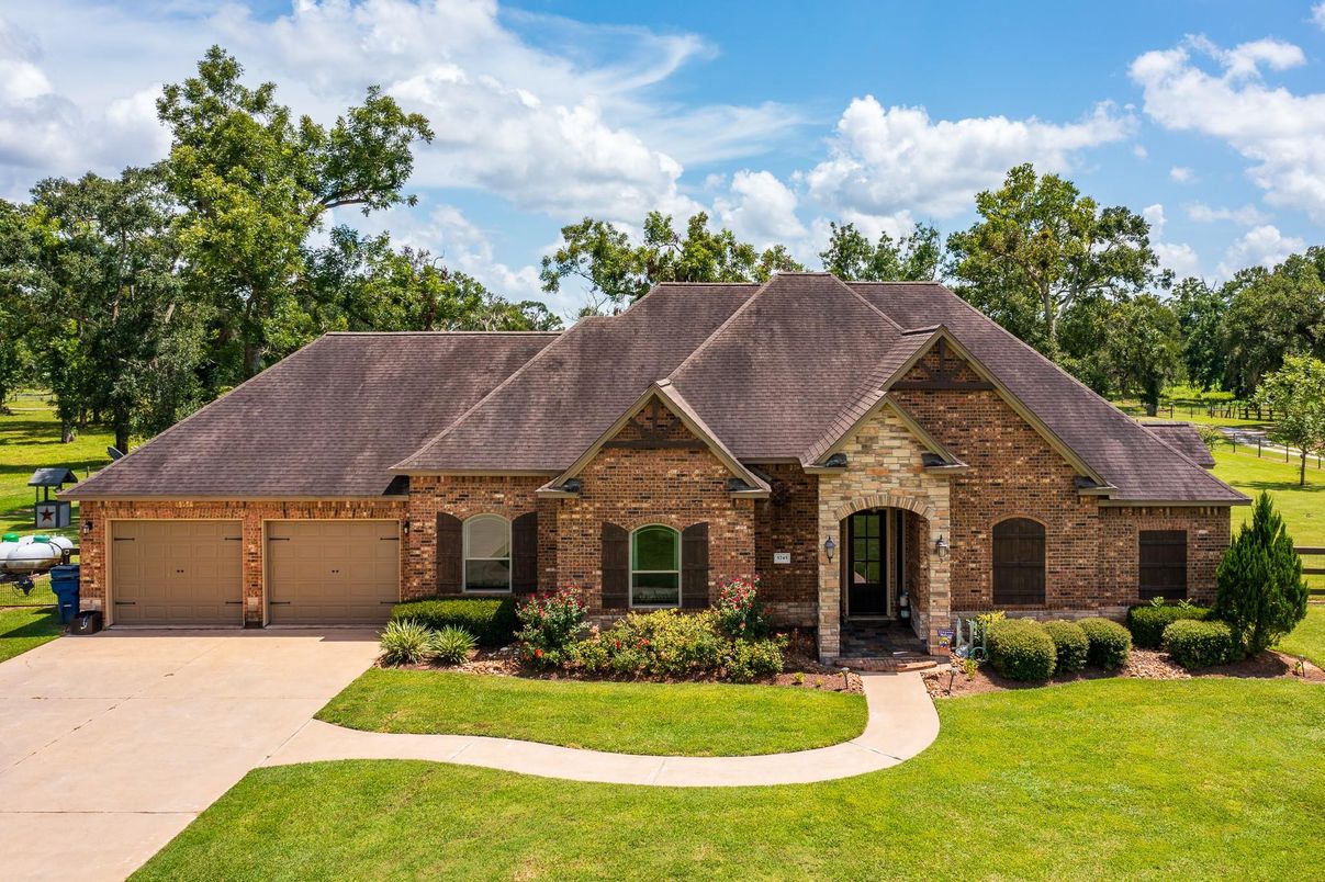 Attached, Exterior, Facade, Brick Facade, Brick Traditional