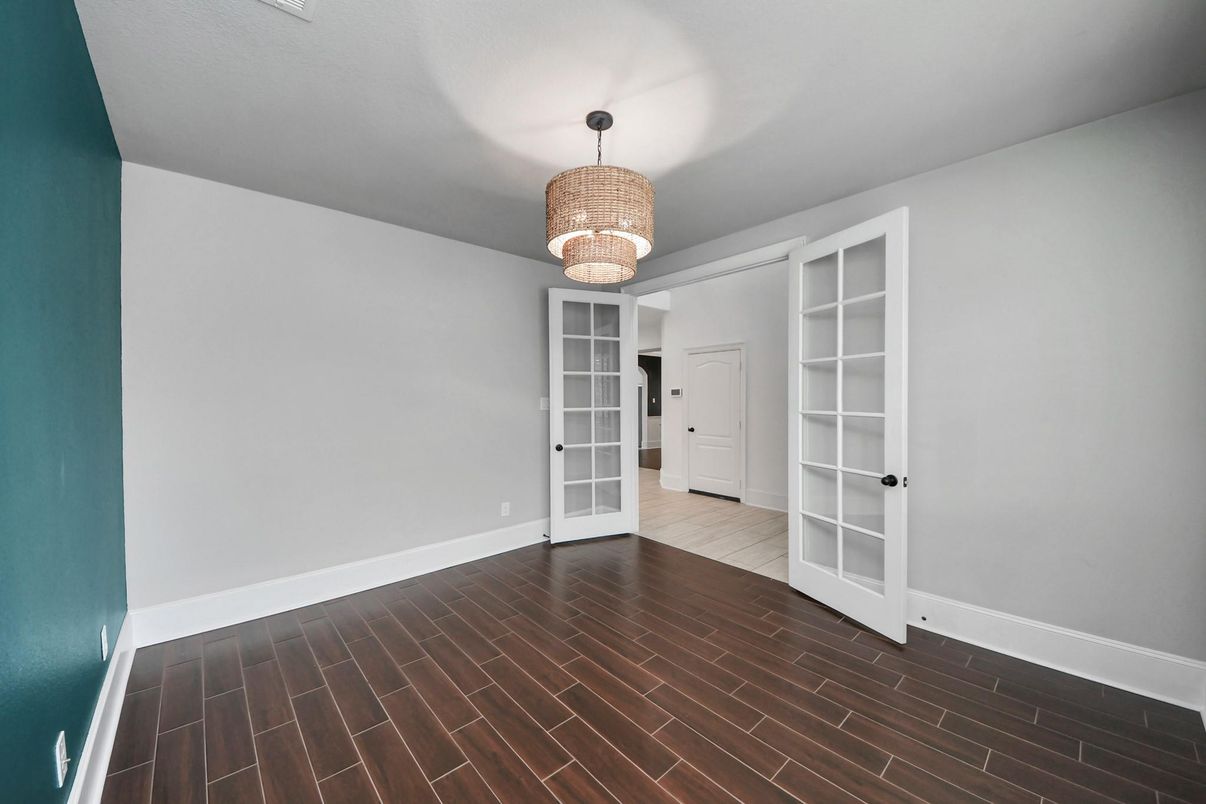 Chandelier, Empty room, Interior, Wood Texture Flooring