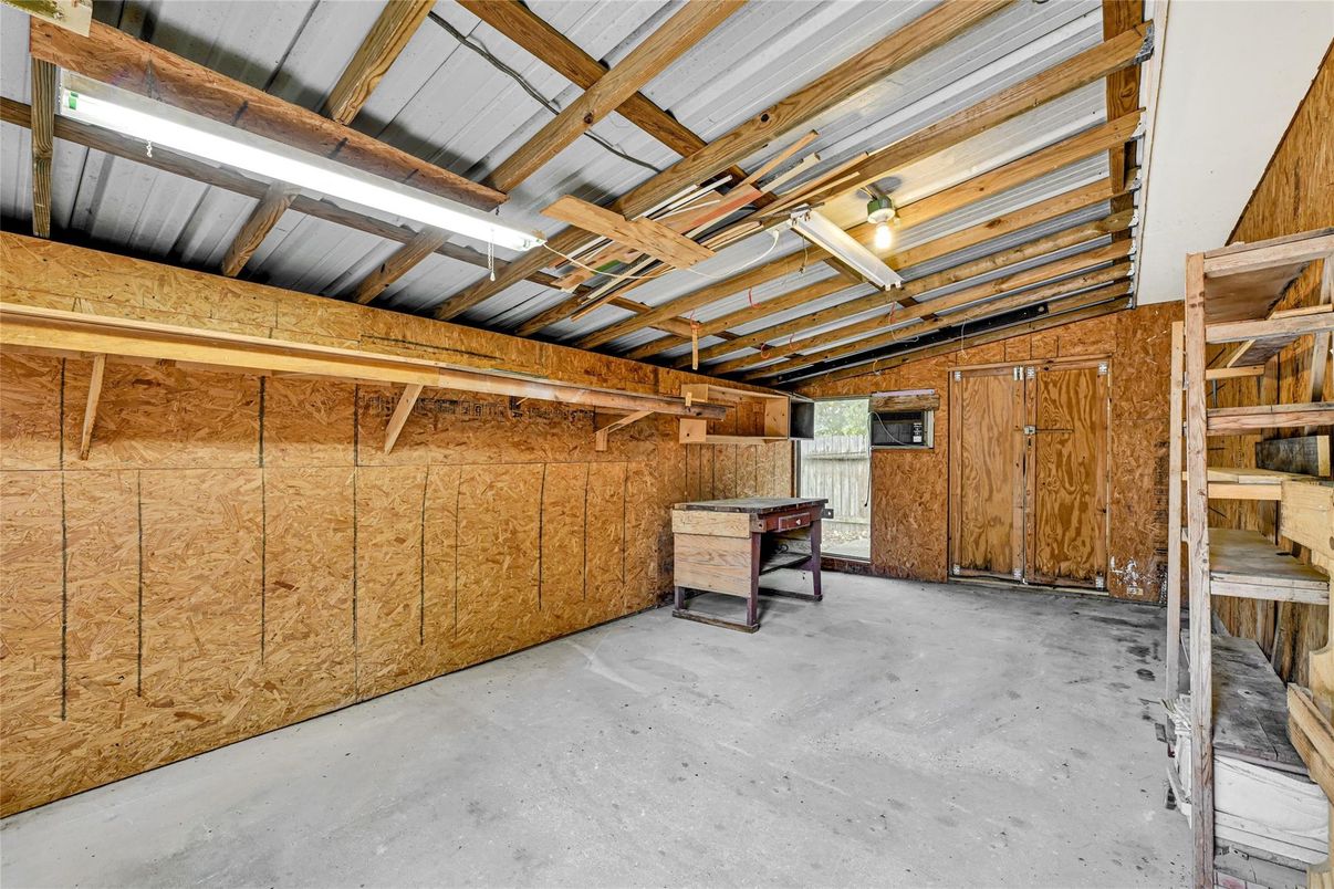 Interior, Wooden Beams, Wooden Walls