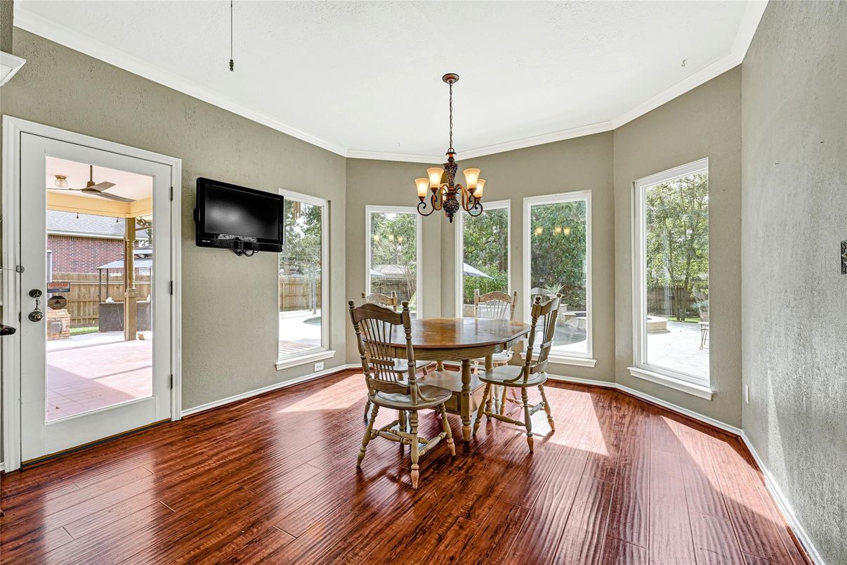 Chandelier, Dining room, Interior, Wood Texture Flooring
