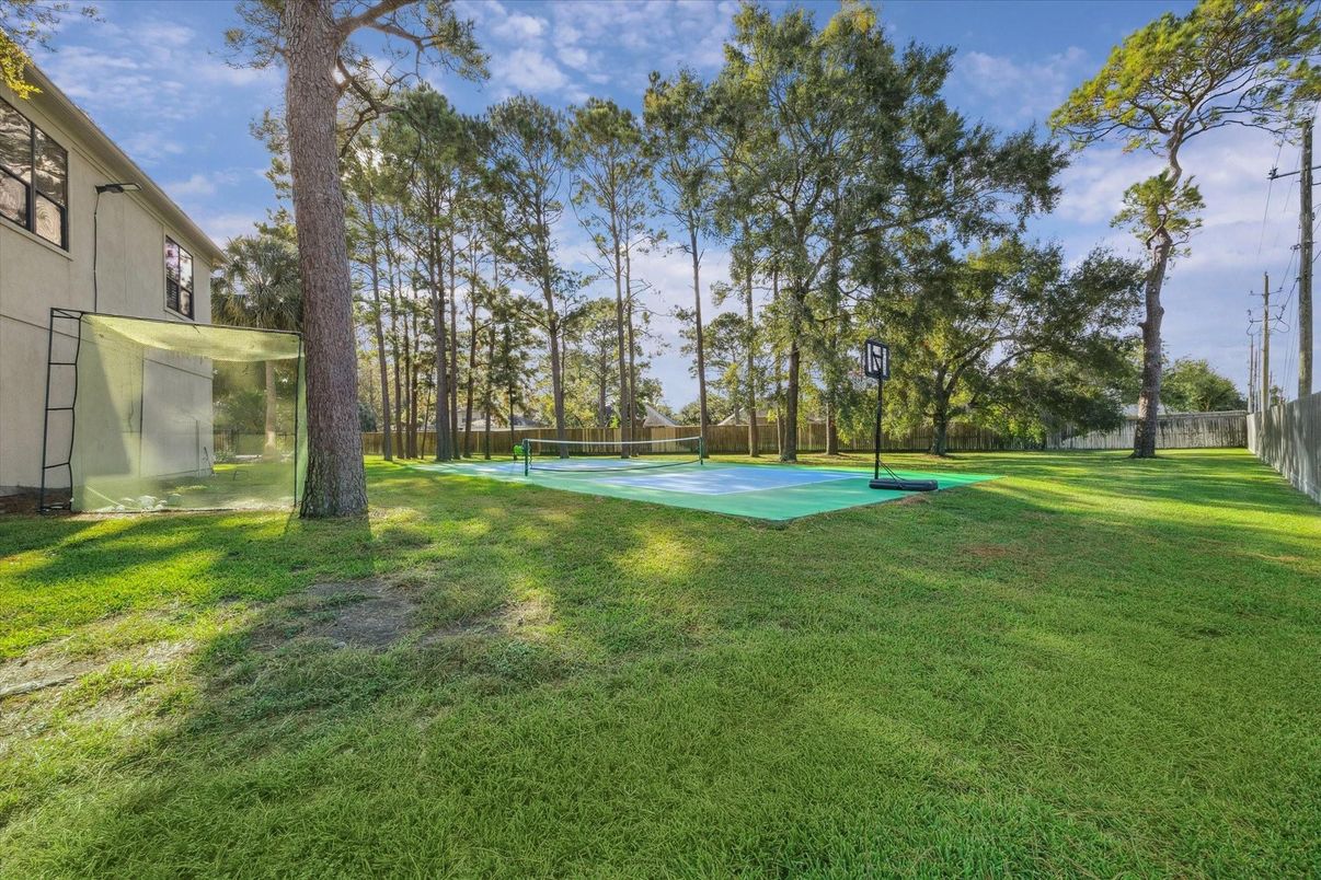 Backyard, Exterior, Tennis Courts