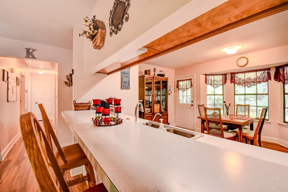Dining room, Interior, Wood Texture Flooring