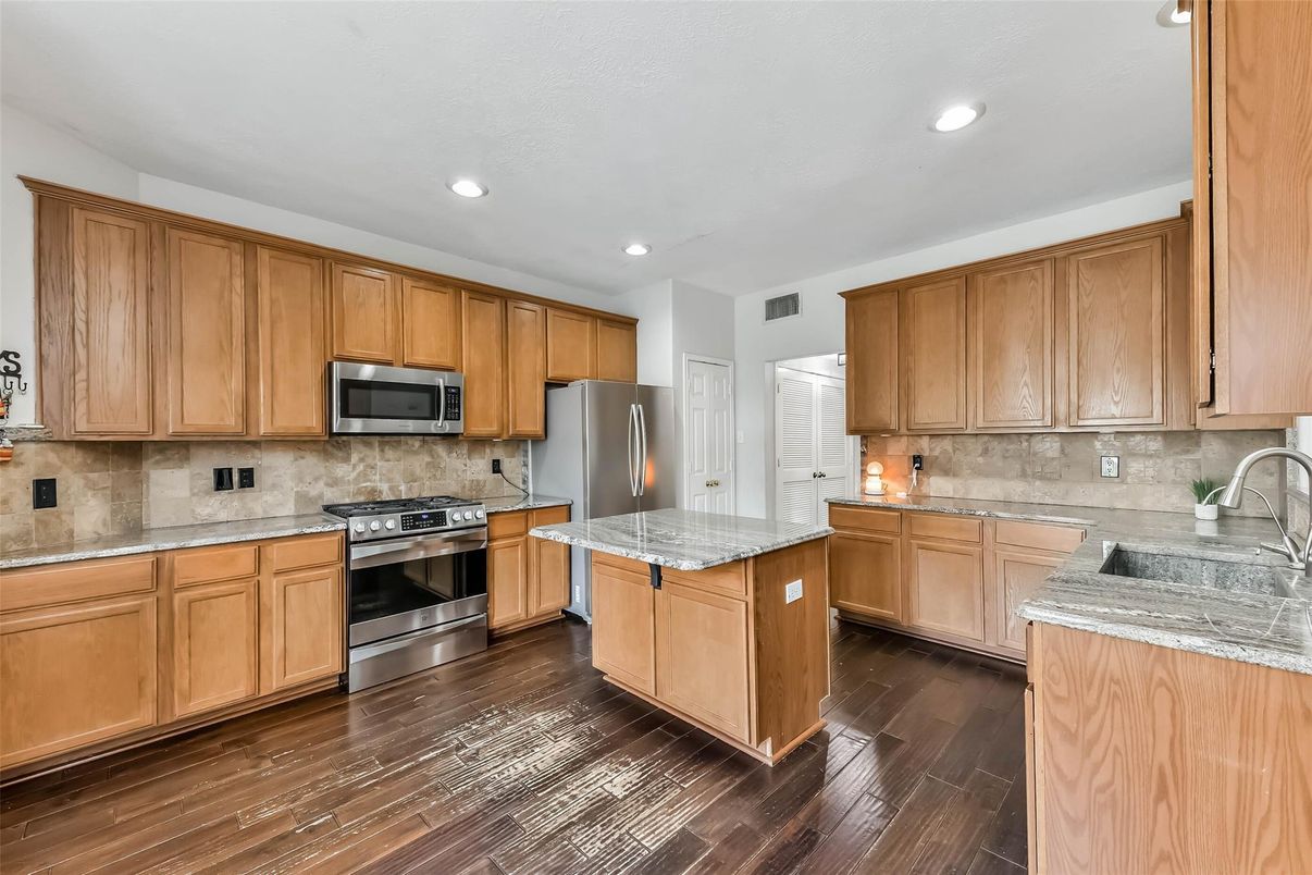 Interior, Kitchen, Recessed Lighting, Stainless Steel Appliances, Wood Texture Flooring