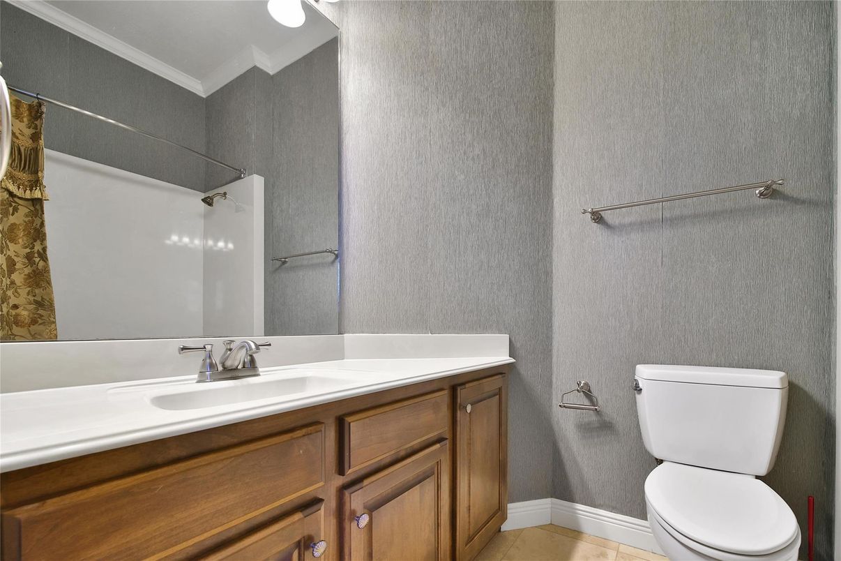 Bathroom, Interior