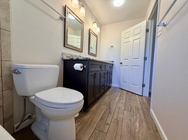 Bathroom, Interior, Wood Texture Flooring