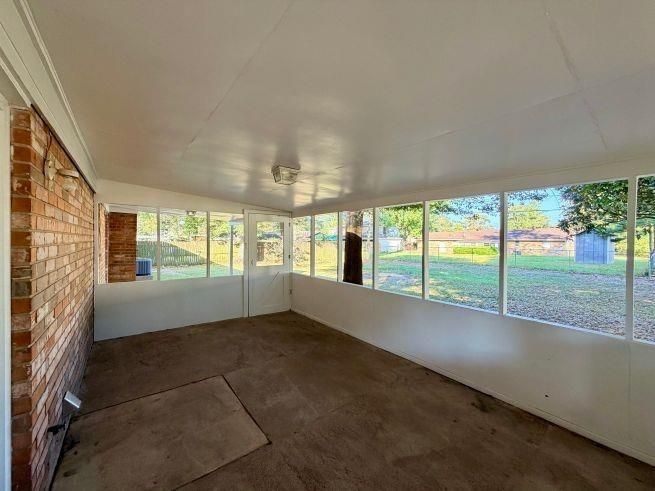 Empty room, Interior, Stone Walls, Sun Room