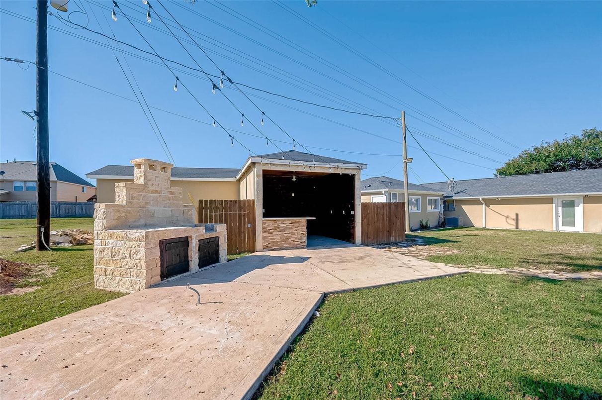 Backyard, Exterior, Fireplace