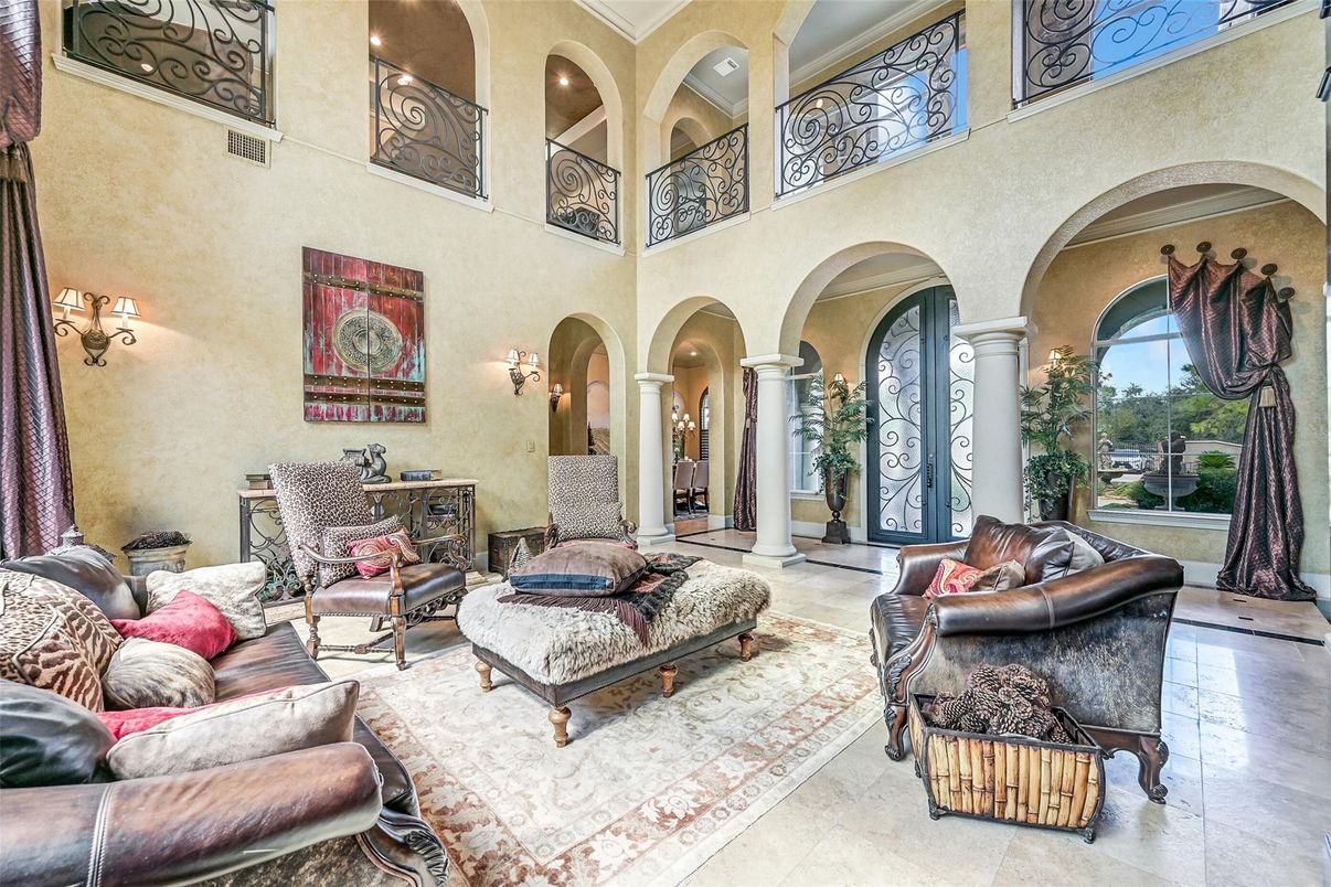 Interior, Living room