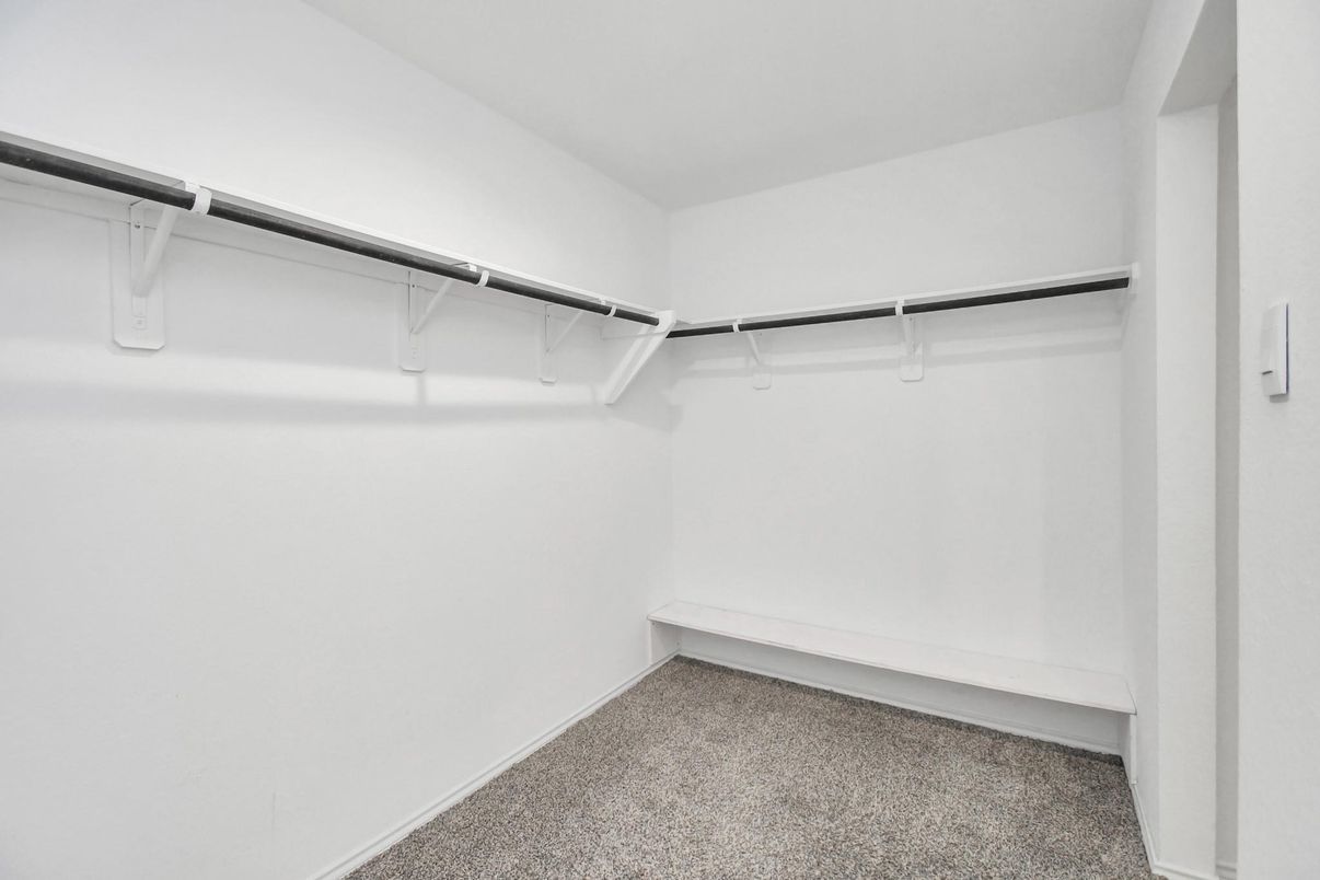 Interior, Walk-in Closets