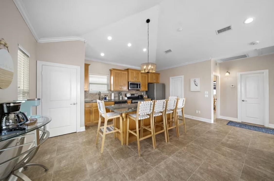 Interior, Kitchen, Pendant Lights, Recessed Lighting, Stainless Steel Appliances