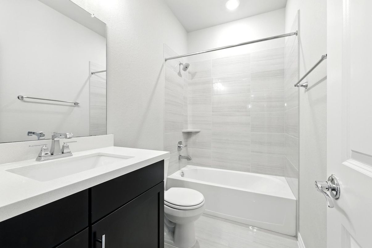 Bathroom, Interior, Recessed Lighting