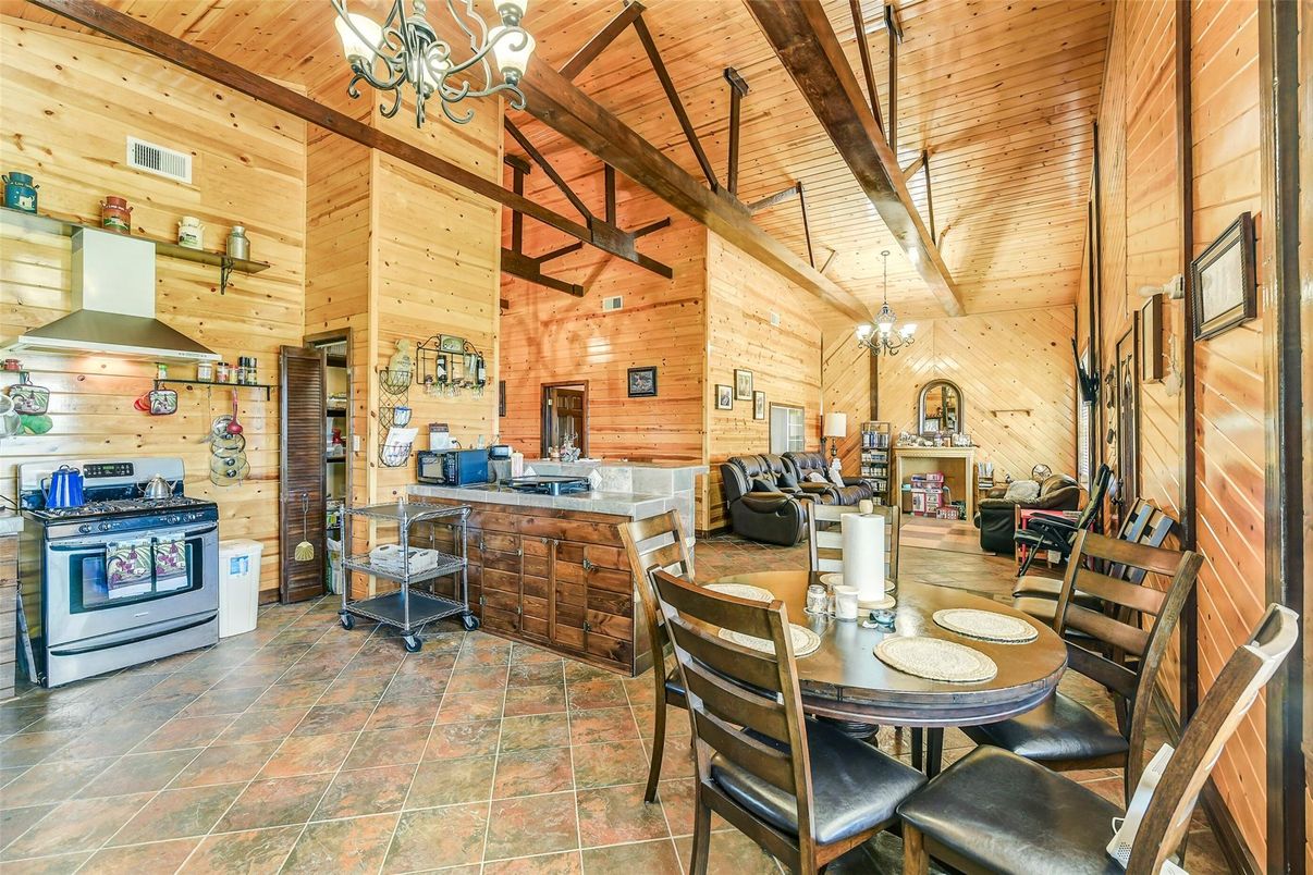 Dining room, Interior, Kitchen, Wooden Beams, Wooden Ceilings, Wooden Walls