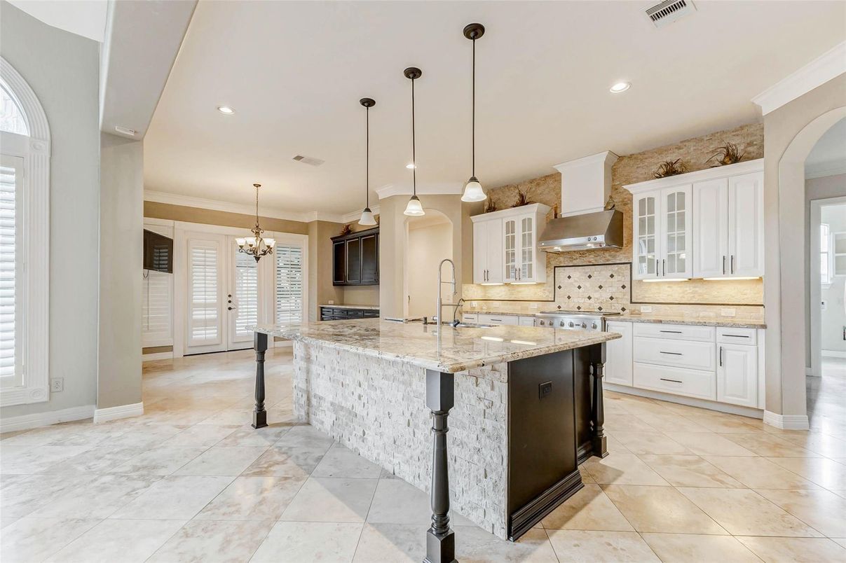 Chandelier, Interior, Kitchen, Pendant Lights, Recessed Lighting