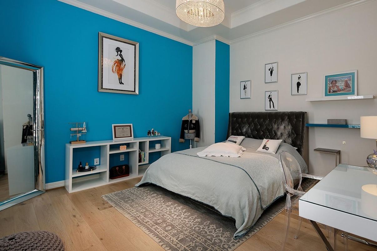 Bedroom, Chandelier, Interior, Wood Texture Flooring