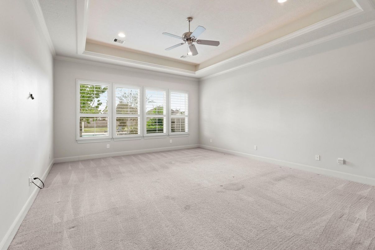 Empty room, Interior, Recessed Lighting