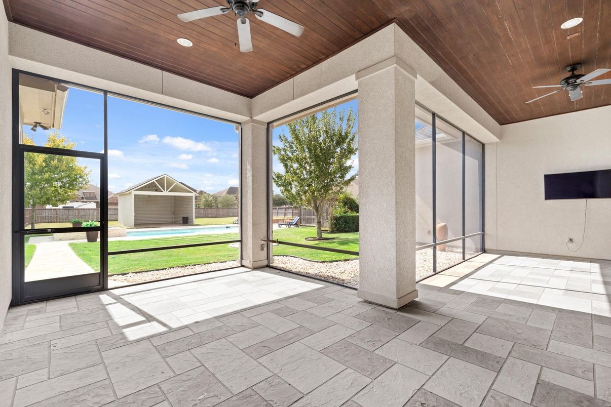 Empty room, Interior, Recessed Lighting, Sun Room, Wooden Ceilings