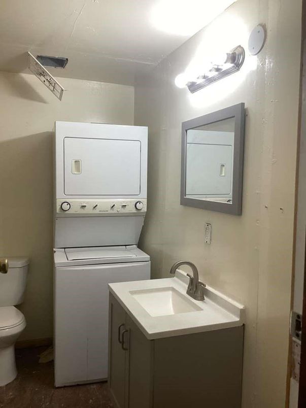 Bathroom, Interior, Utility Closets, Washer