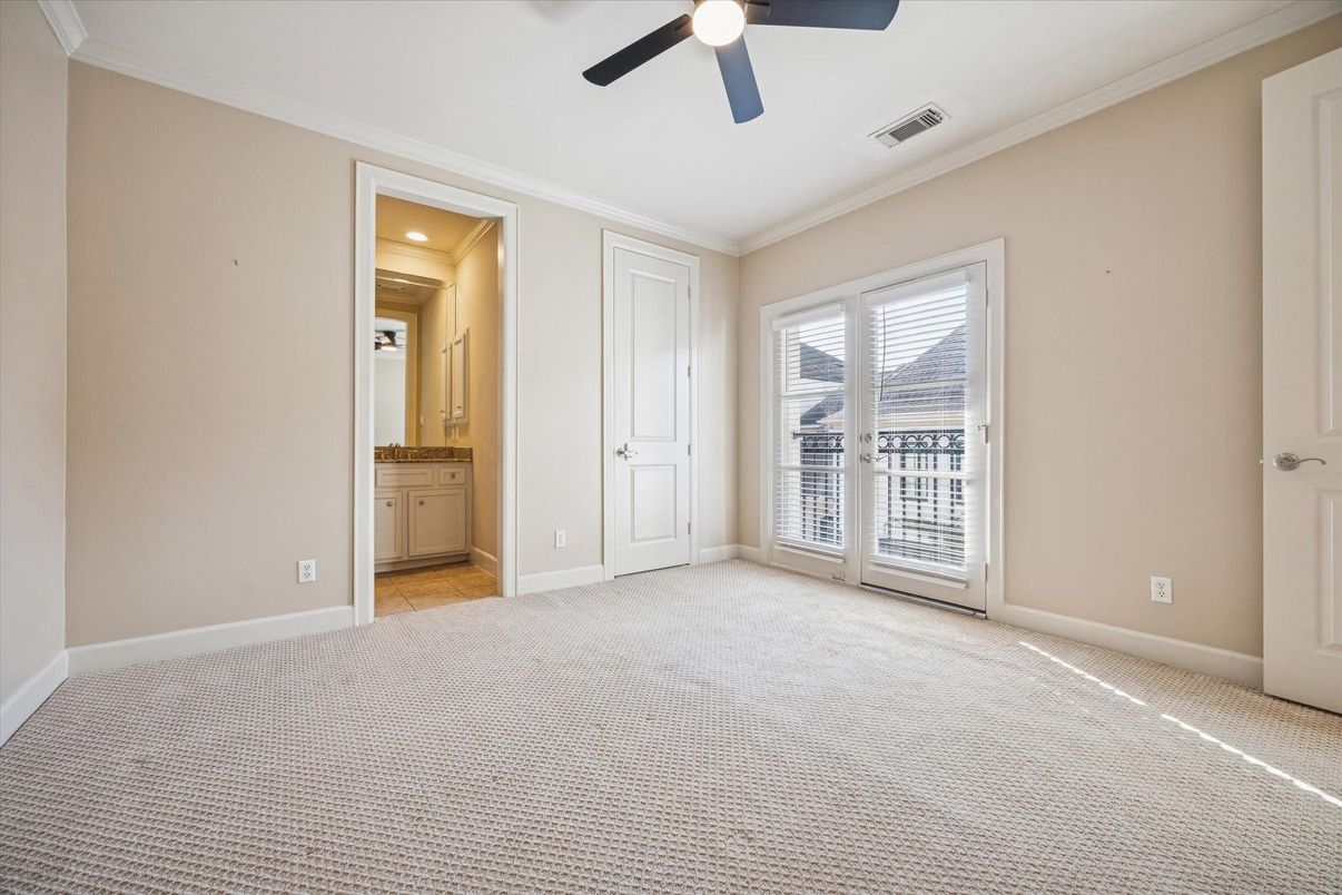 Bathroom, Empty room, Interior