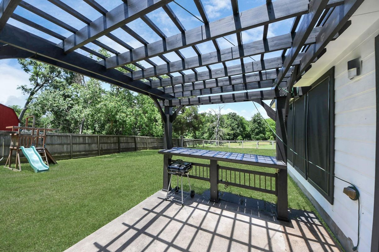 Backyard, Exterior, Playground