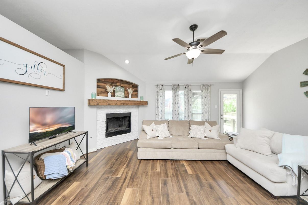 Fireplace, Interior, Living room, Recessed Lighting, Wood Texture Flooring