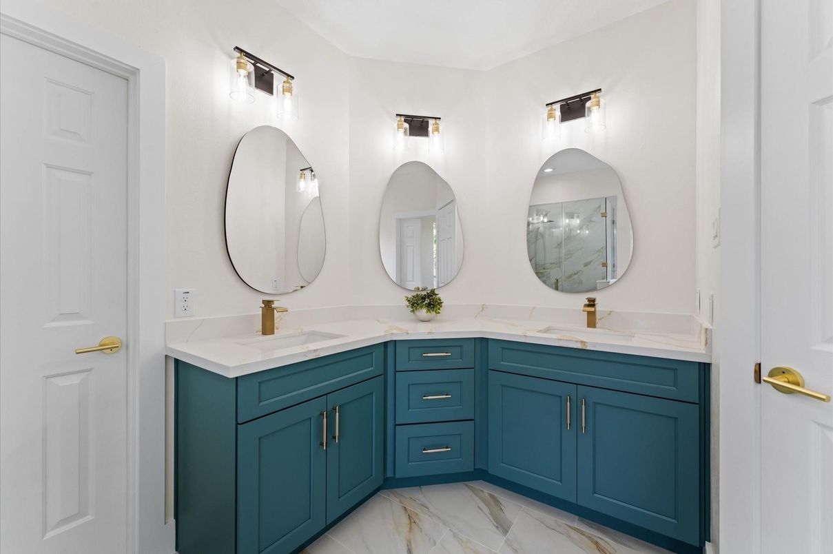 Bathroom, Dual Sink Vanities, Interior, Marble