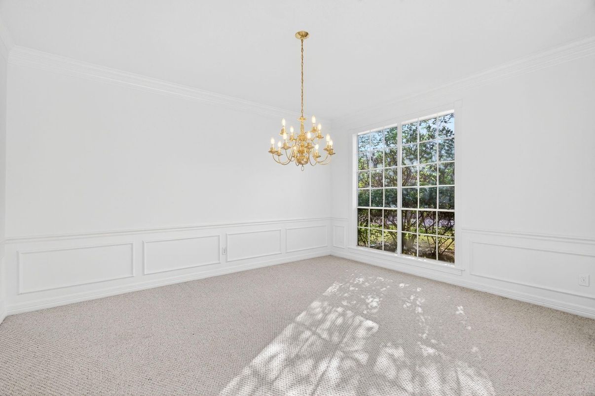Chandelier, Empty room, Interior