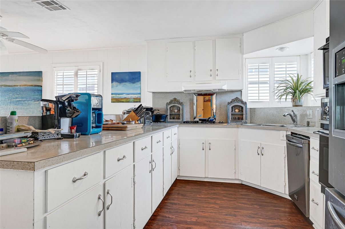 Interior, Kitchen, Wood Texture Flooring