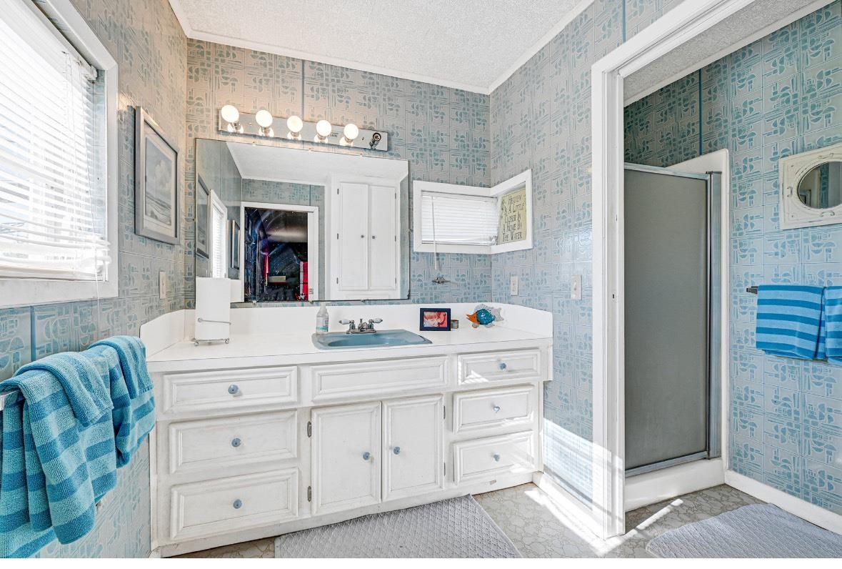 Bathroom, Dual Sink Vanities, Glass Shower, Interior