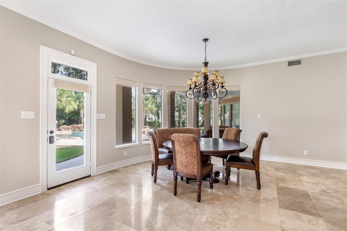 Chandelier, Dining room, Interior