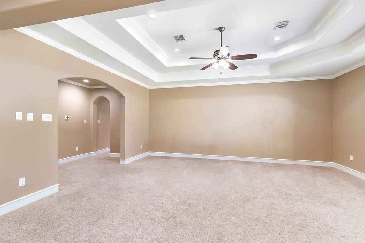Empty room, Interior, Recessed Lighting