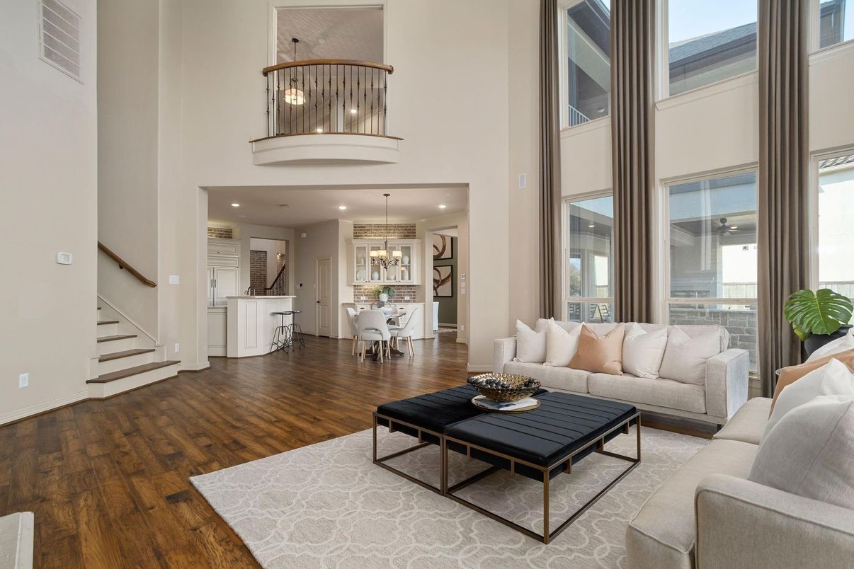 Chandelier, Dining room, Interior, Living room, Recessed Lighting, Wood Texture Flooring