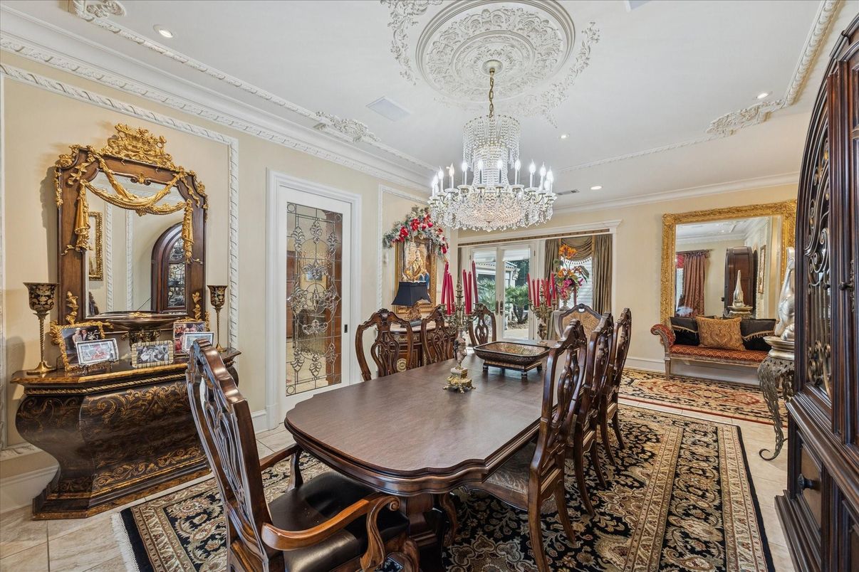 Chandelier, Dining room, Interior, Recessed Lighting