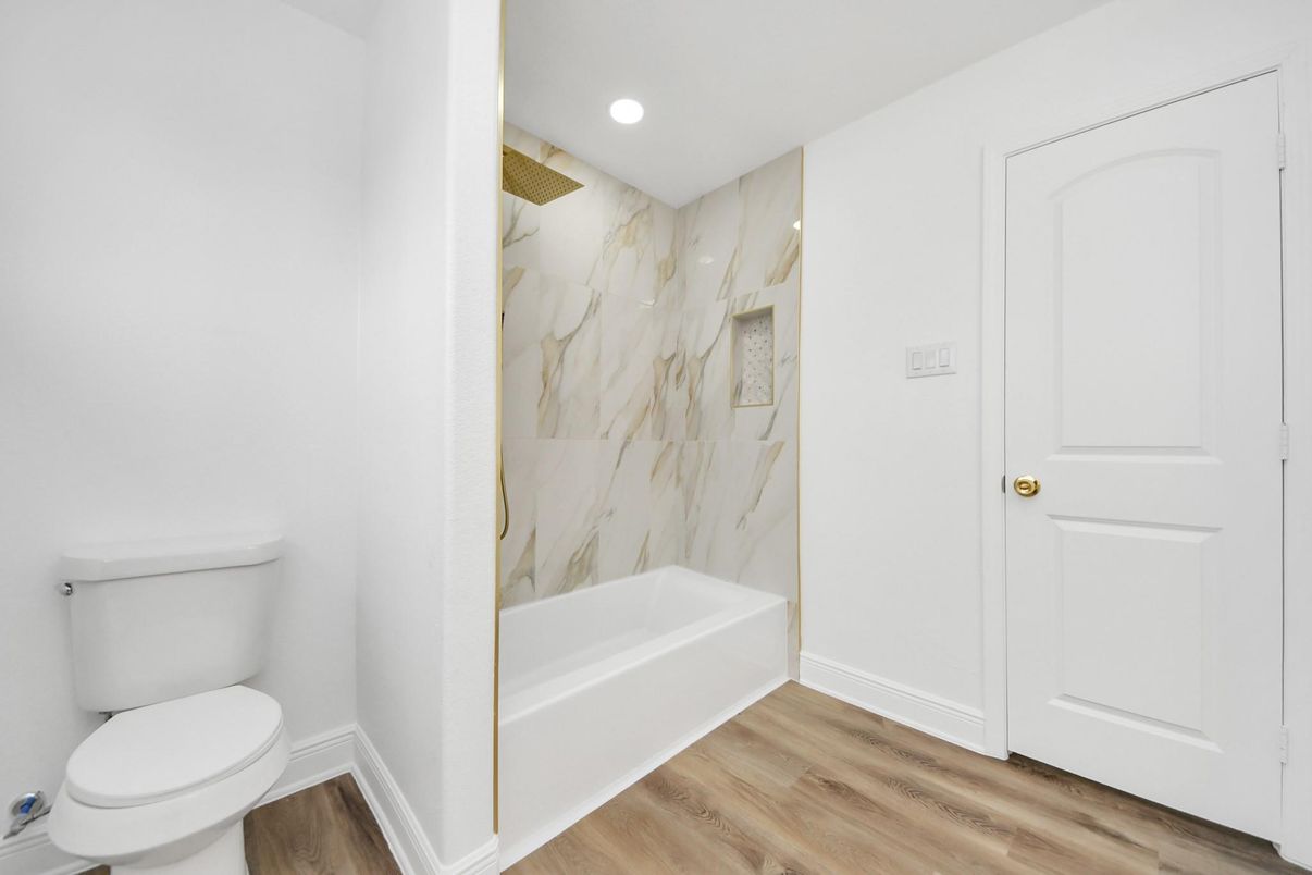 Bathroom, Interior, Marble Walls, Recessed Lighting, Wood Texture Flooring