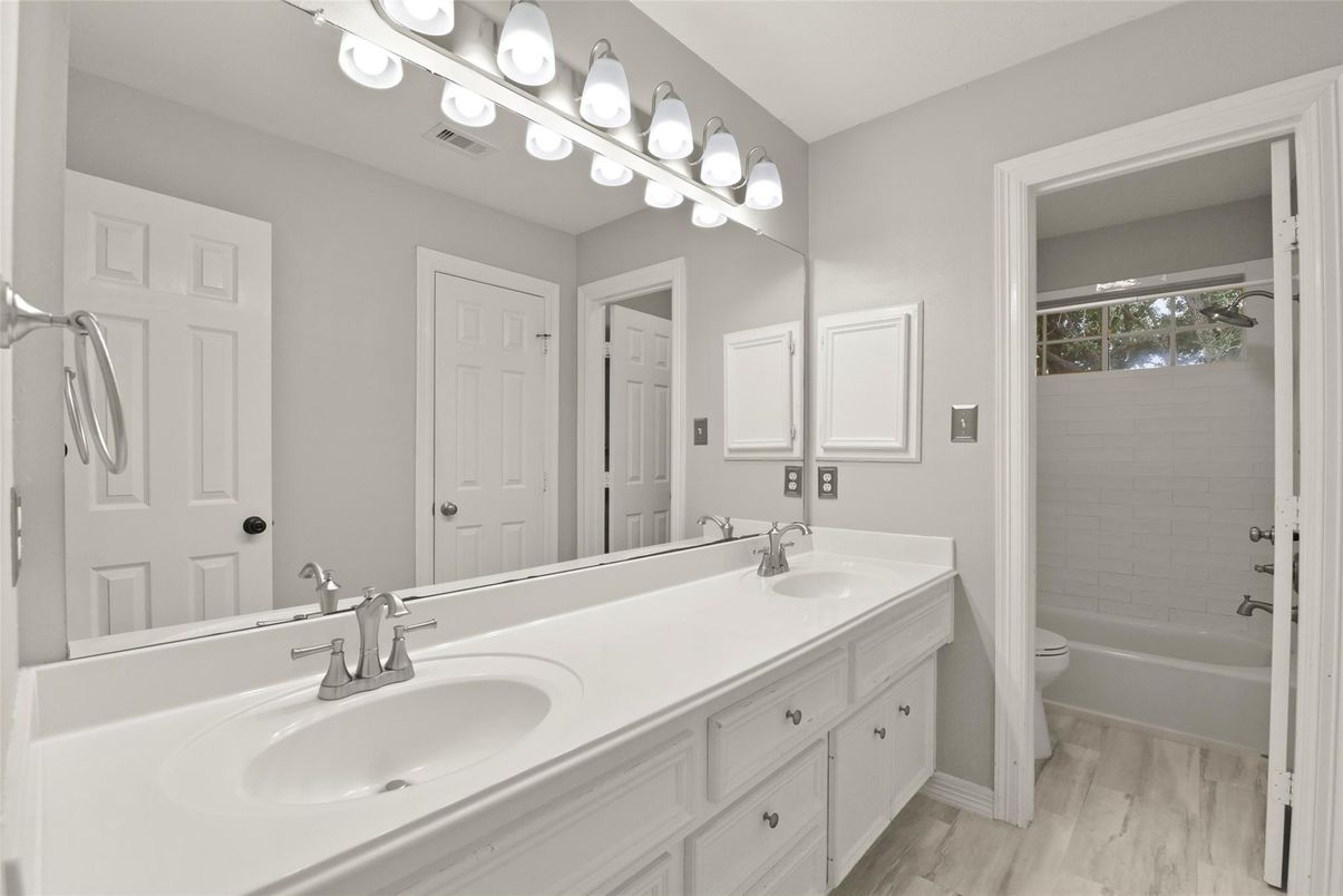 Bathroom, Dual Sink Vanities, Interior, Wood Texture Flooring