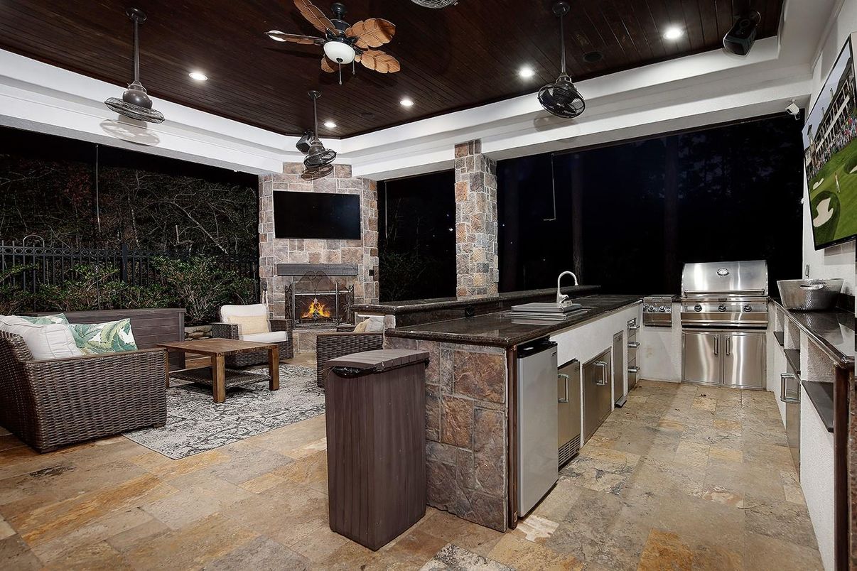 Exterior, Fireplace, Interior, Living room, Recessed Lighting