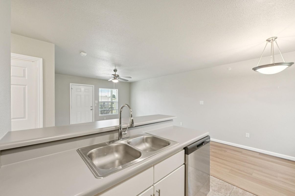 Interior, Kitchen, Pendant Lights, Wood Texture Flooring