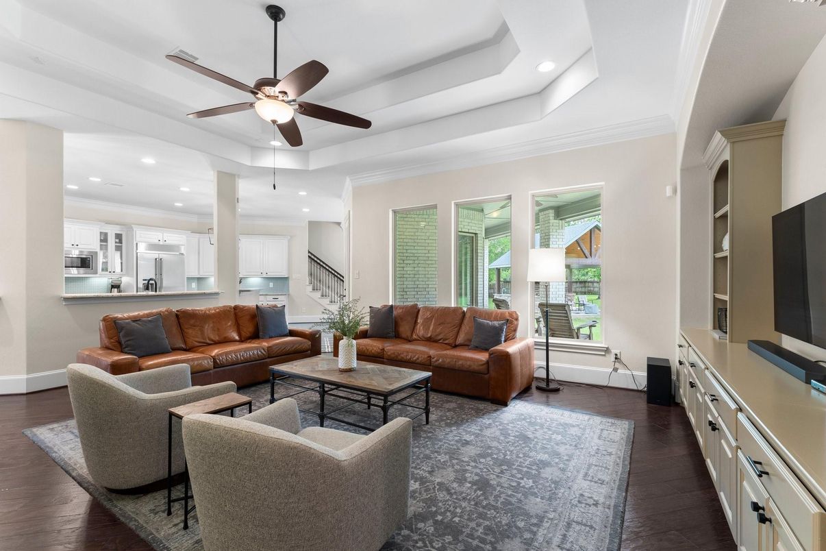 Interior, Kitchen, Living room, Recessed Lighting, Stainless Steel Appliances, Wood Texture Flooring