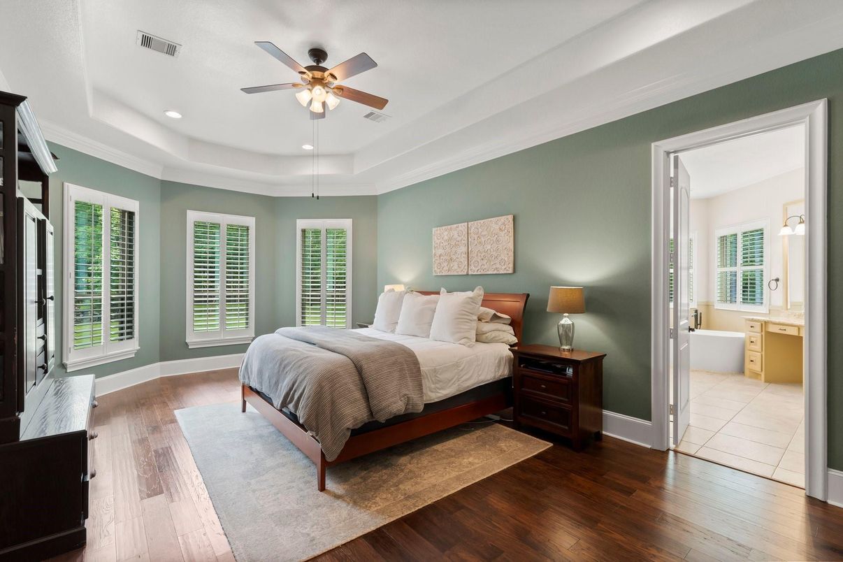 Bedroom, Interior, Recessed Lighting, Wood Texture Flooring