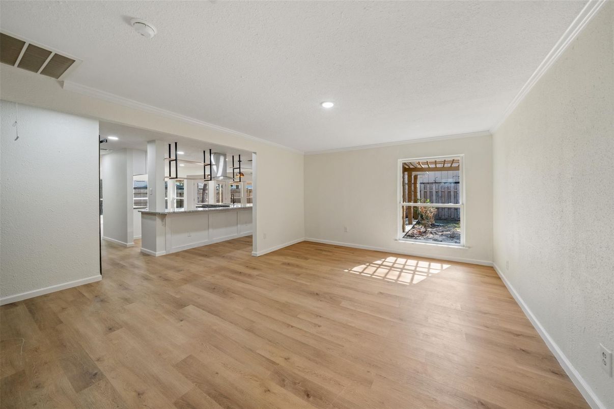 Empty room, Interior, Recessed Lighting, Wood Texture Flooring