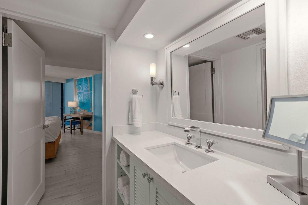 Bathroom, Interior, Recessed Lighting, Wood Texture Flooring