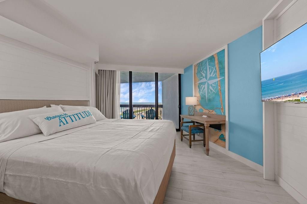 Bedroom, Interior, Water, Wood Texture Flooring