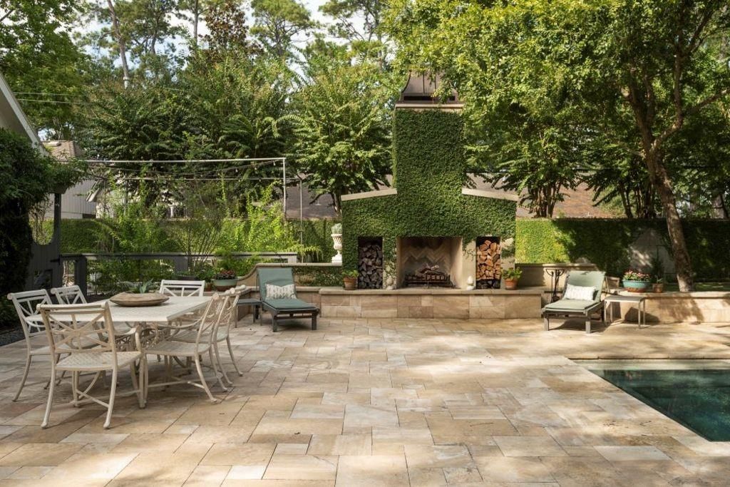 Exterior, Fireplace, Pool